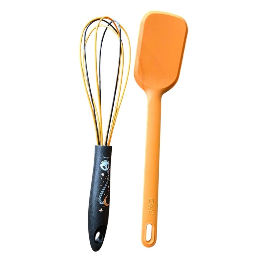 Disney Jack Skellington Whisk & Orange Silicone Spatula Set B3